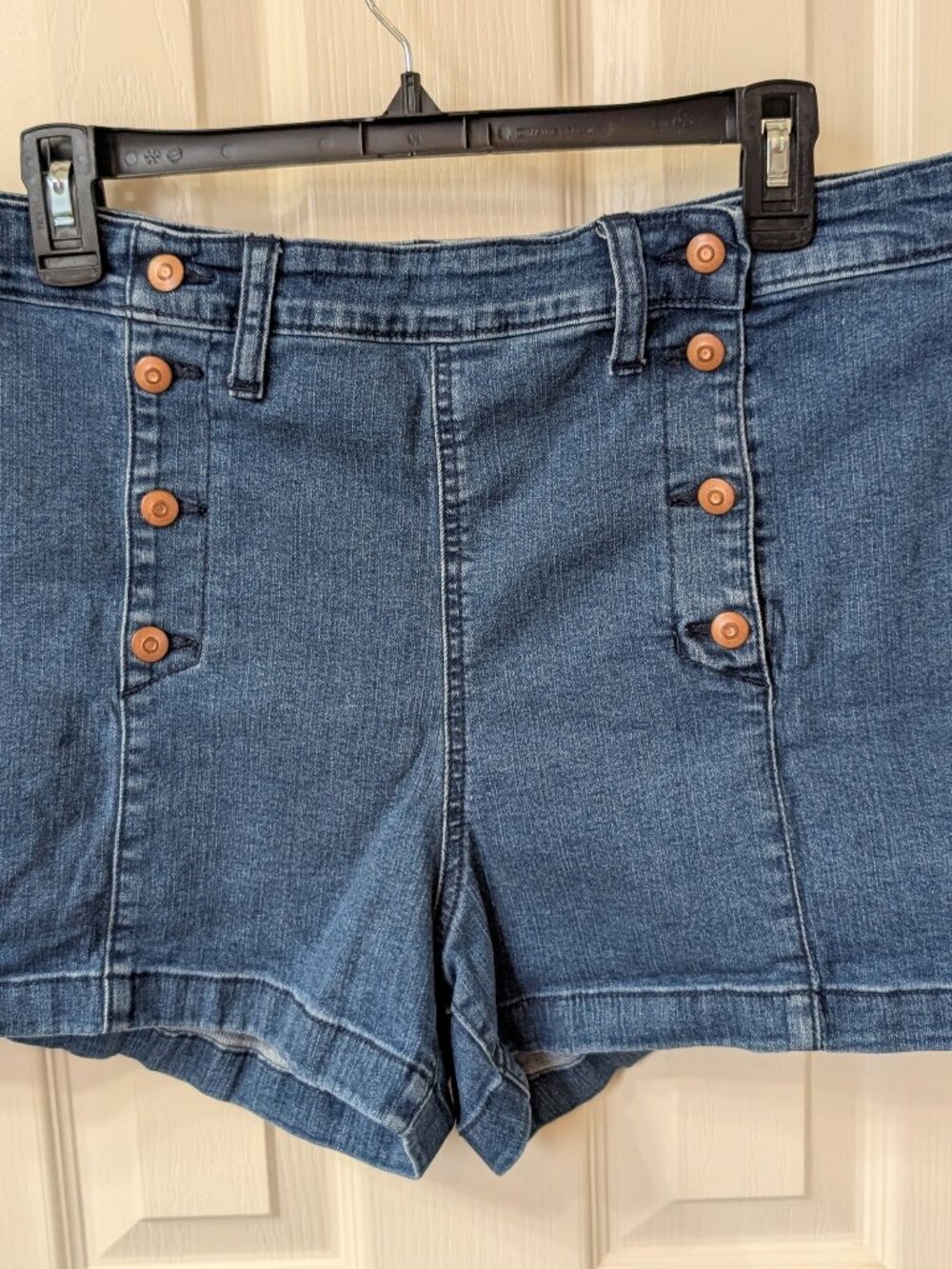 Button Front High Rise Denim Shorts No Boundaries Size 19
